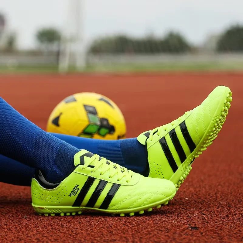 Professional football shoes ultra light